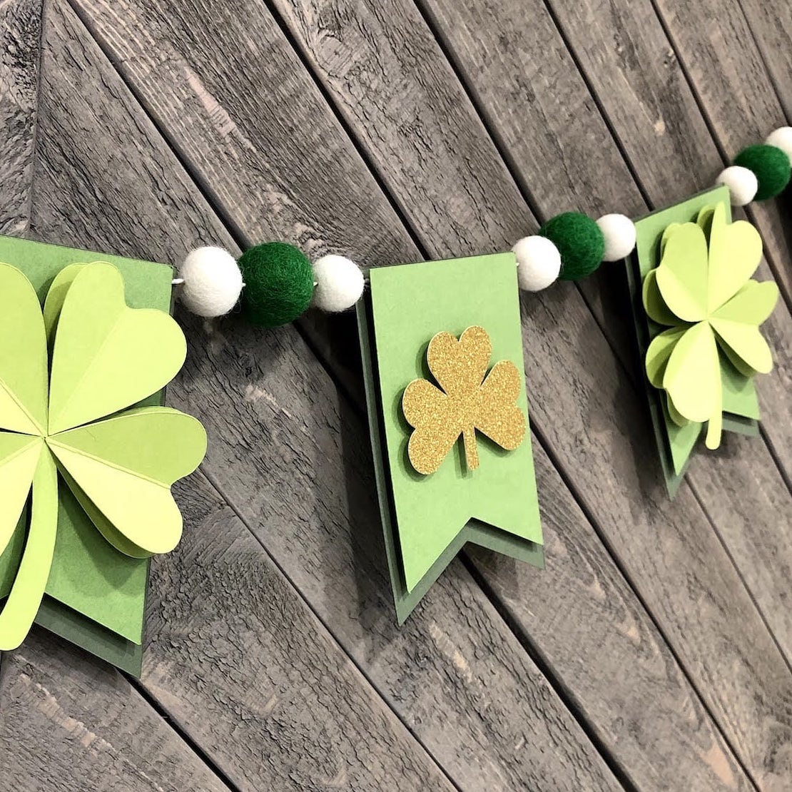 Gold/Silver Diamond Print Inkjet Glitter Cardstock Shamrock Banner